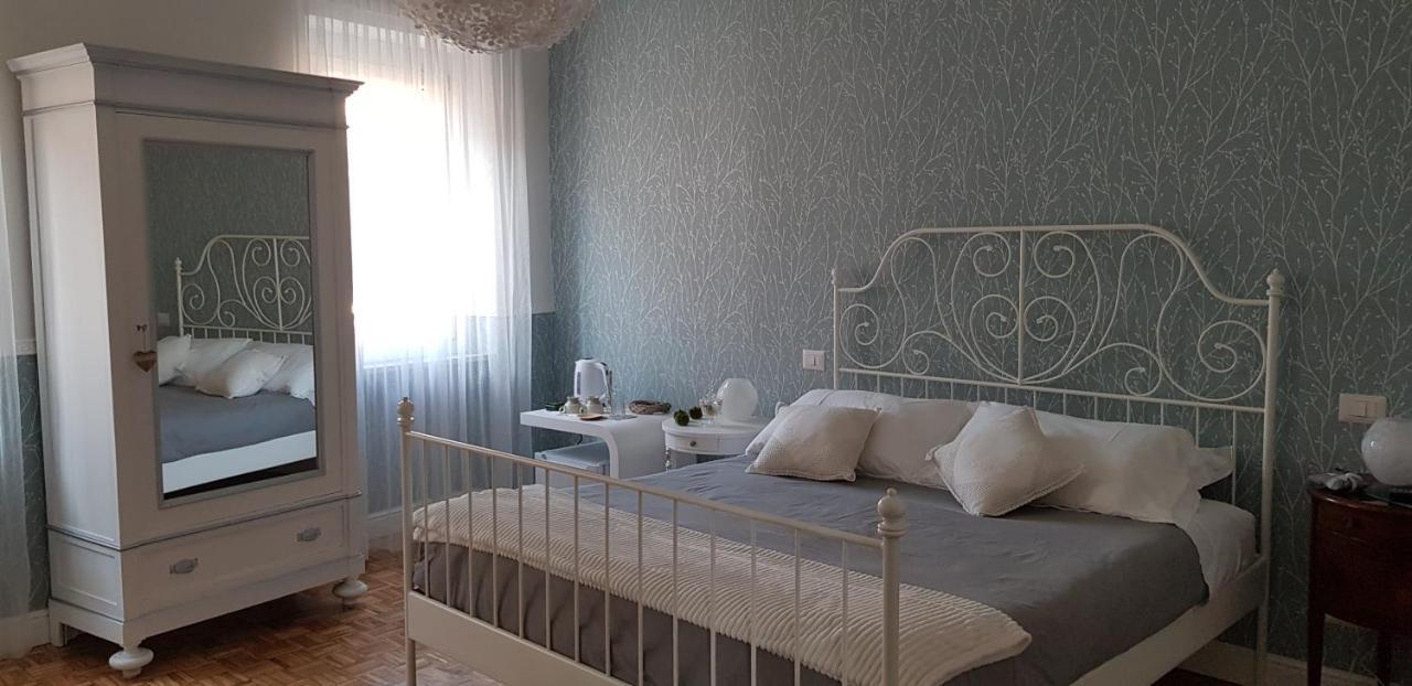 Narzole Cortile Gancia - Sweet House Bed & Breakfast エクステリア 写真