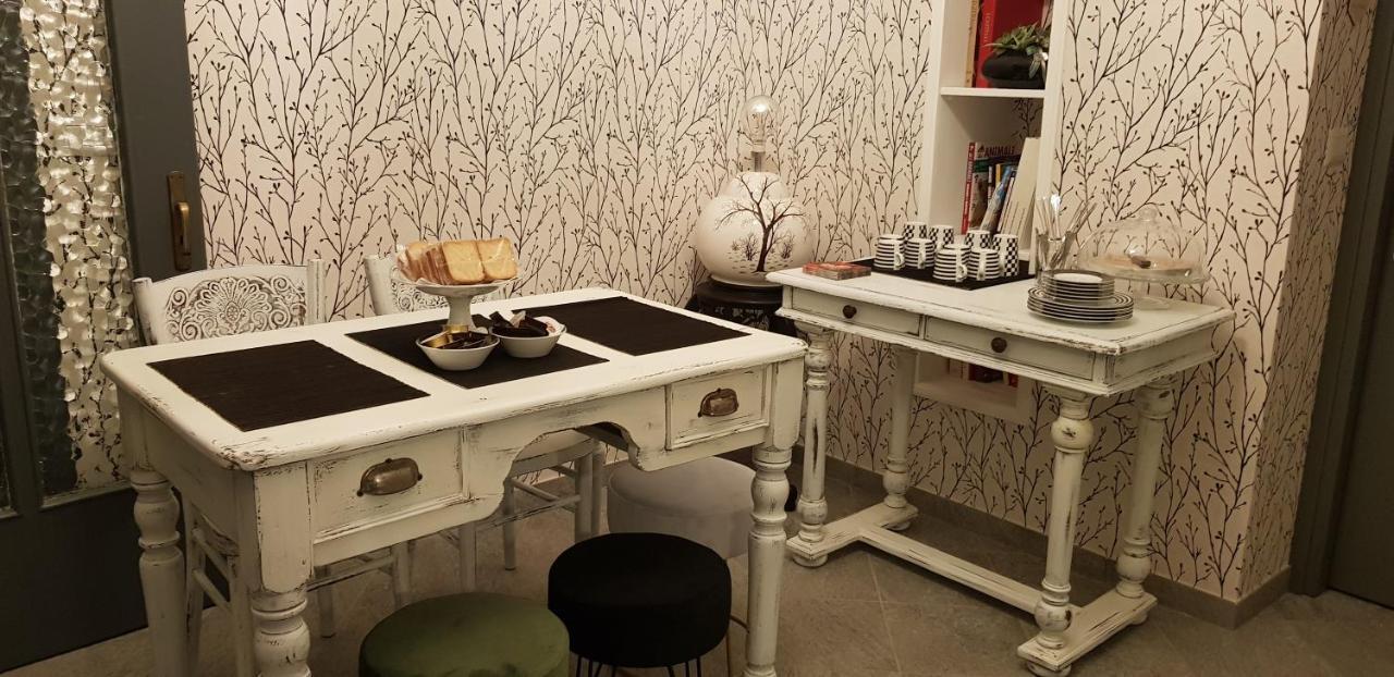 Narzole Cortile Gancia - Sweet House Bed & Breakfast エクステリア 写真